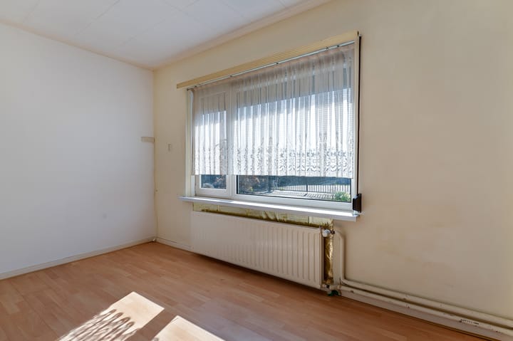 Foto 21 van Jan Teunisstraat 3