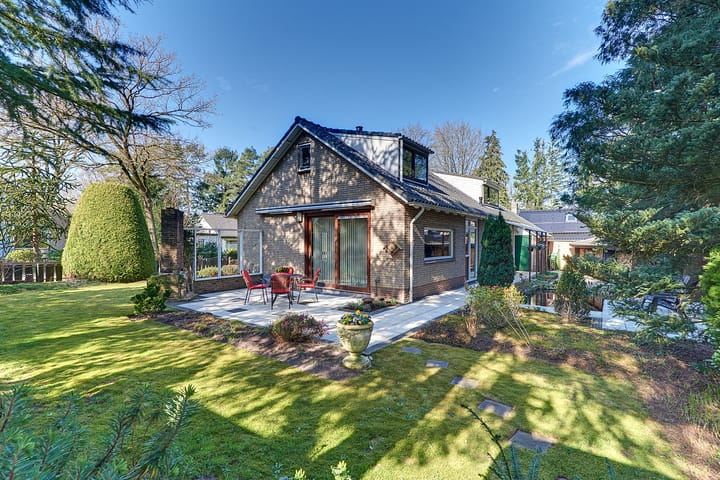 Photo 4 of Brederodelaan 16