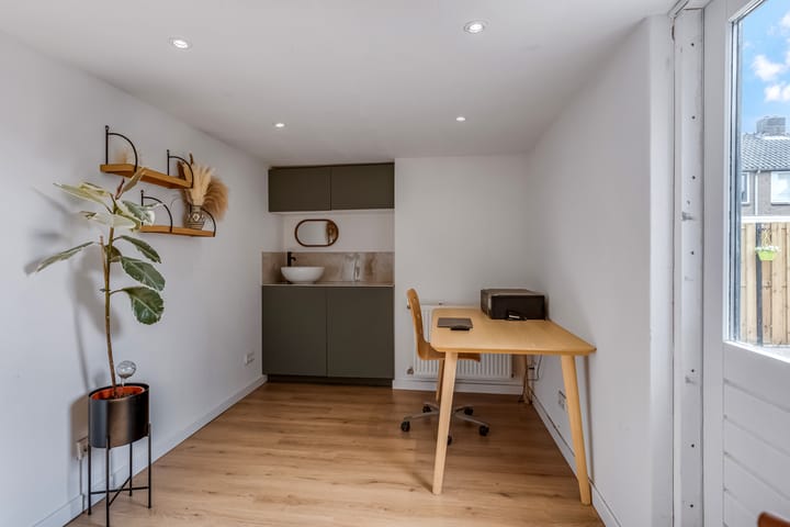 Photo 34 of Anjerstraat 14