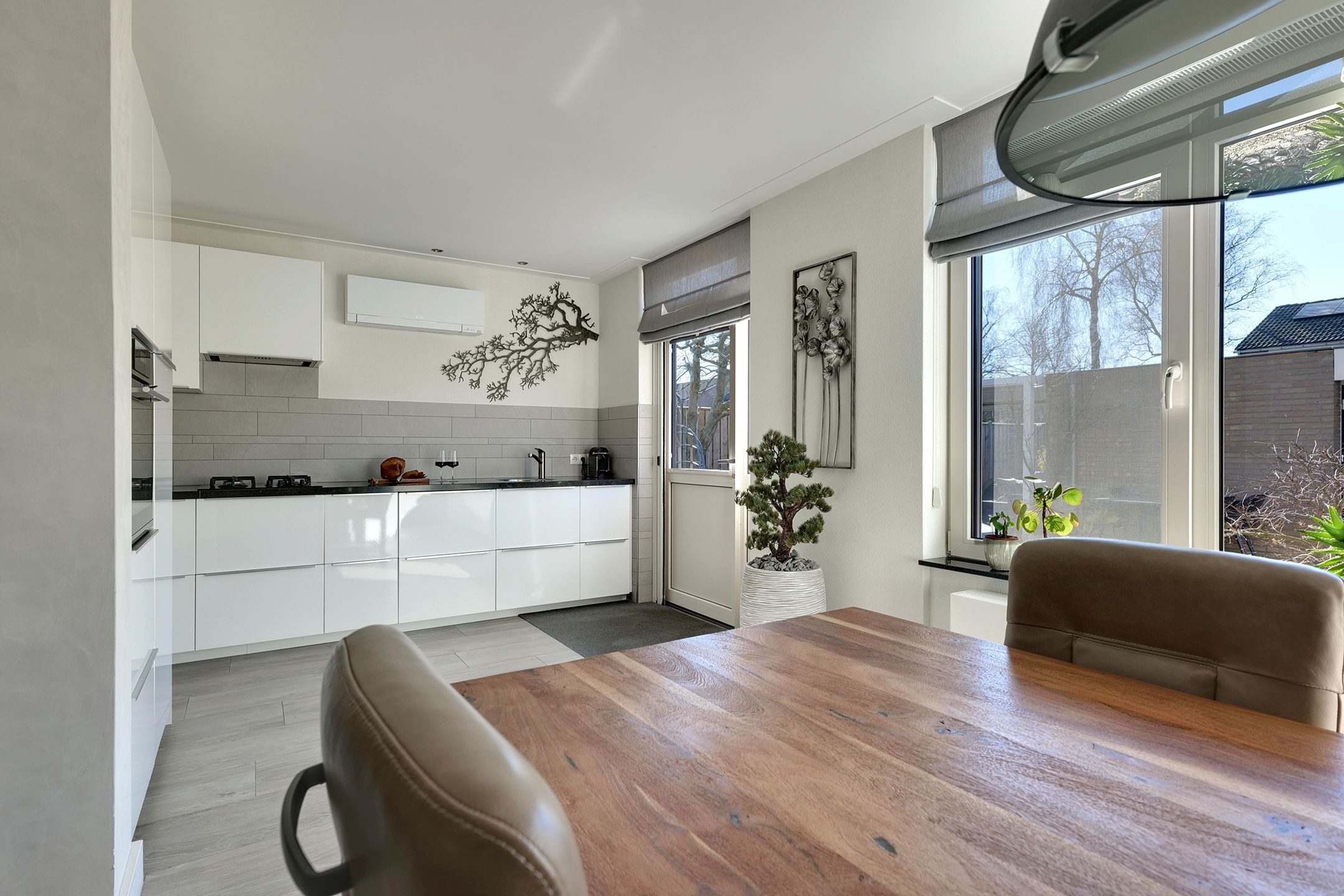 Foto 15 van Zonegge 14 30