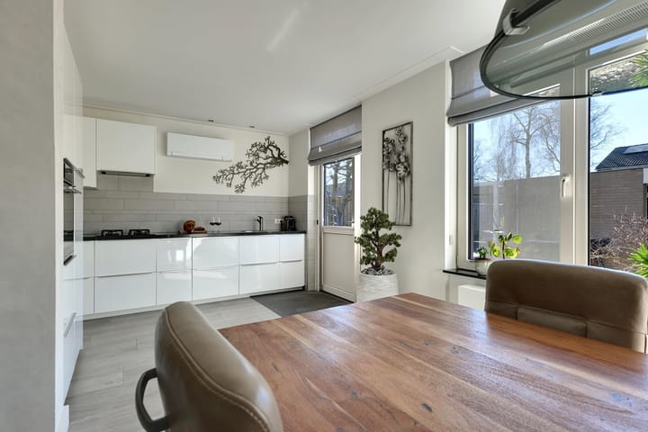 Foto 15 van Zonegge 14 30