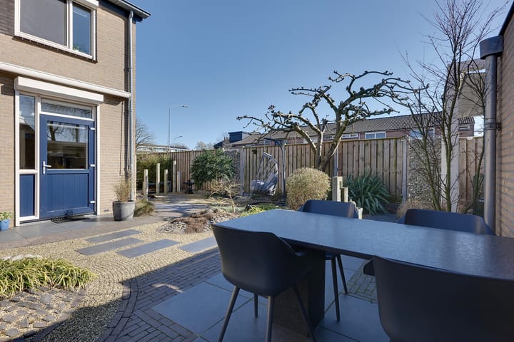 Foto 35 van Zonegge 14 30