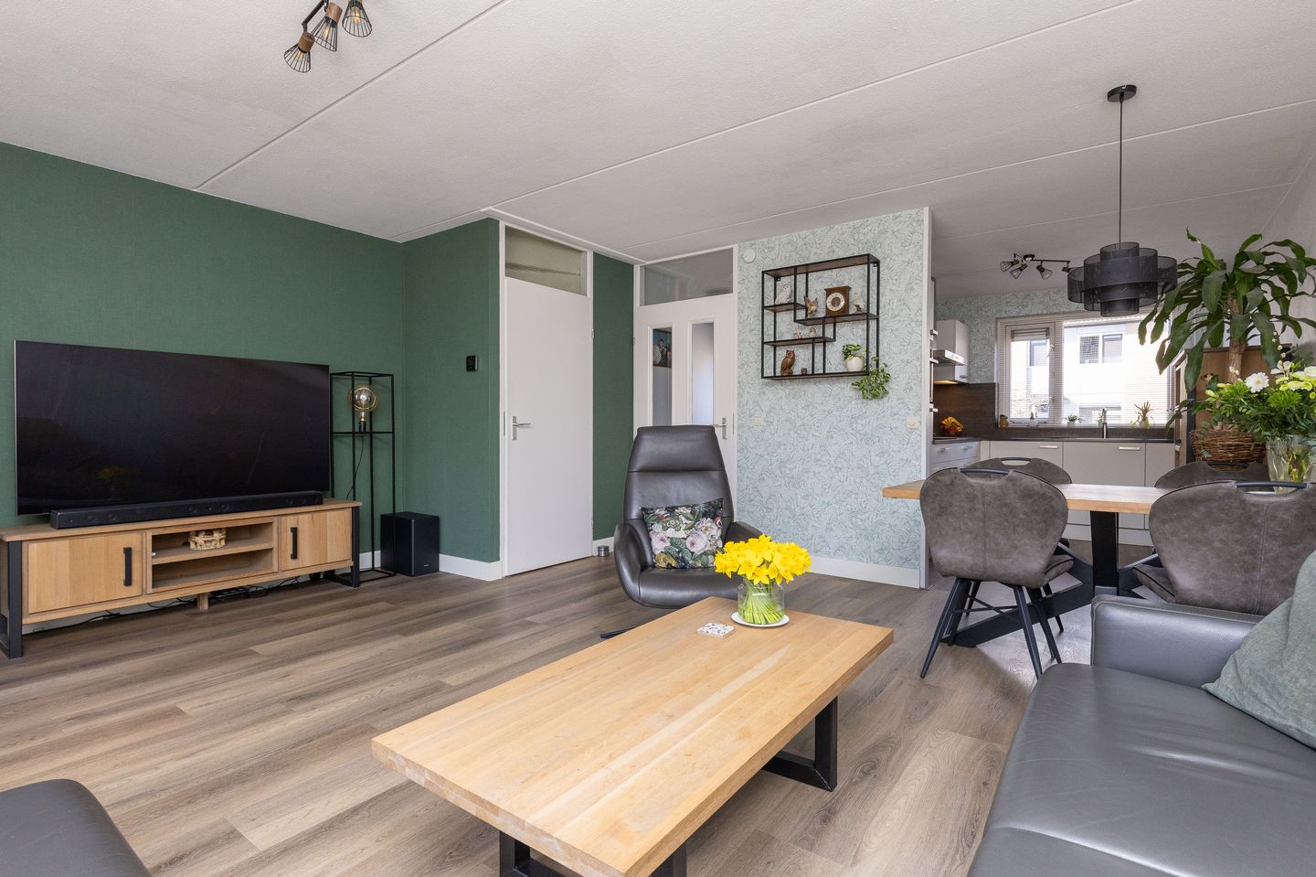 Foto 4 van Moeflonstraat 12