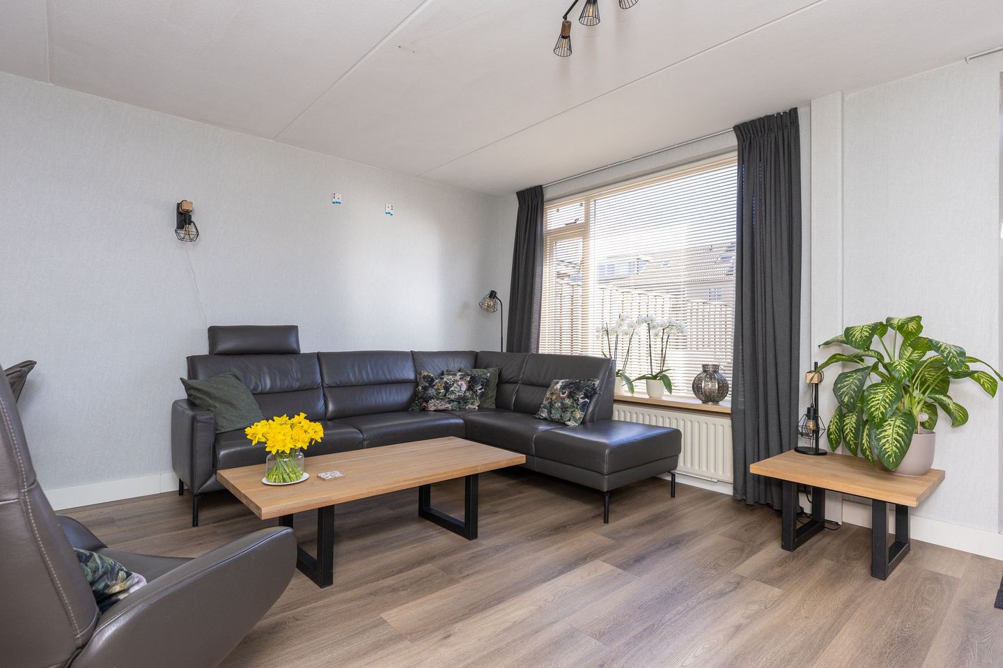 Foto 10 van Moeflonstraat 12