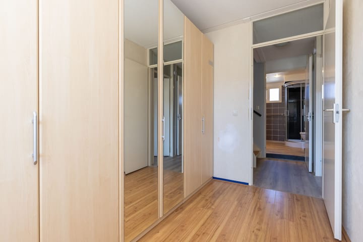 Foto 16 van Moeflonstraat 12