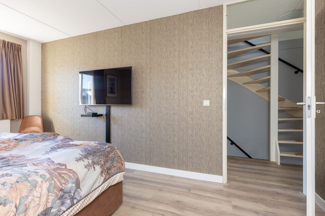 Foto 17 van Moeflonstraat 12