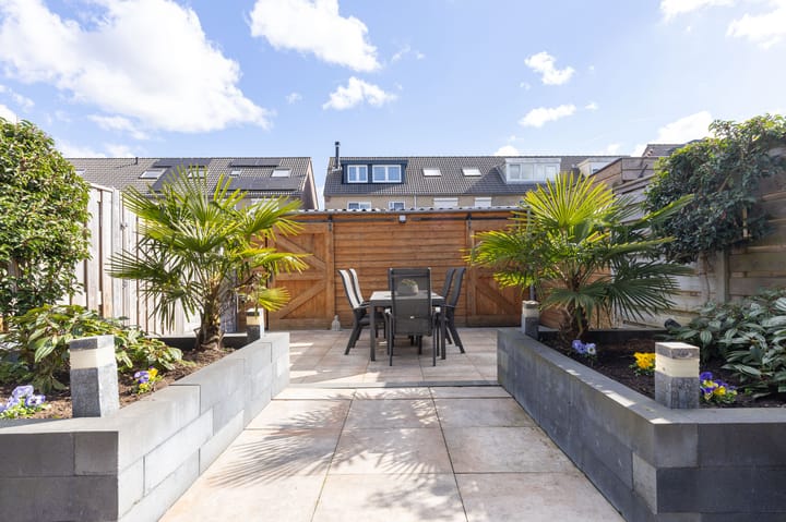 Foto 32 van Moeflonstraat 12