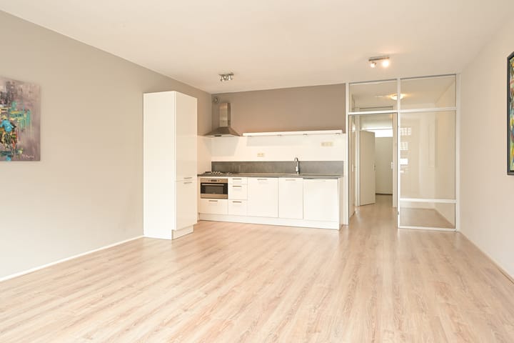 Foto 24 van Frederikstraat 521