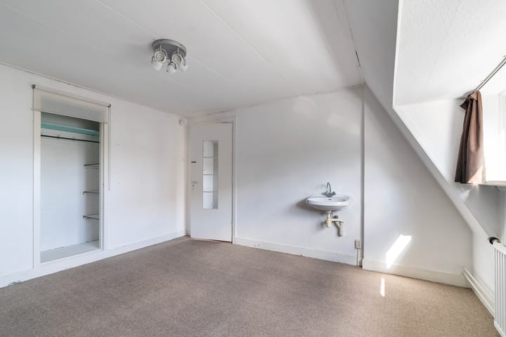 Photo 21 of Hugo de Grootstraat 244