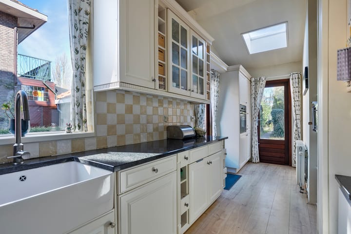 Foto 9 van Pascalweg 76