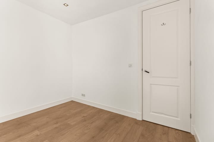 Foto 23 van Czaar Peterstraat 122-2