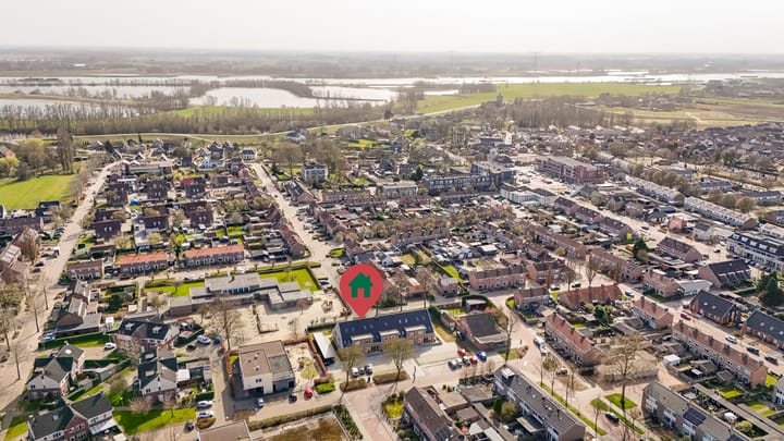 Photo 31 of Maximahof 4