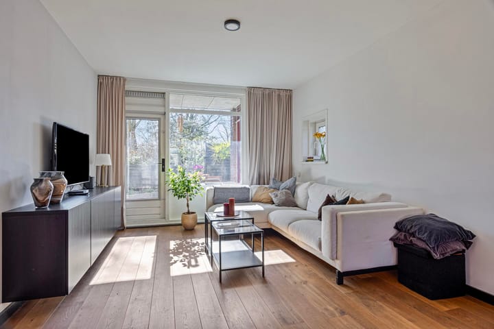 Photo 2 of Katrijpstraat 60