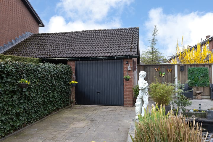 Foto 24 van Kastanjelaan 1