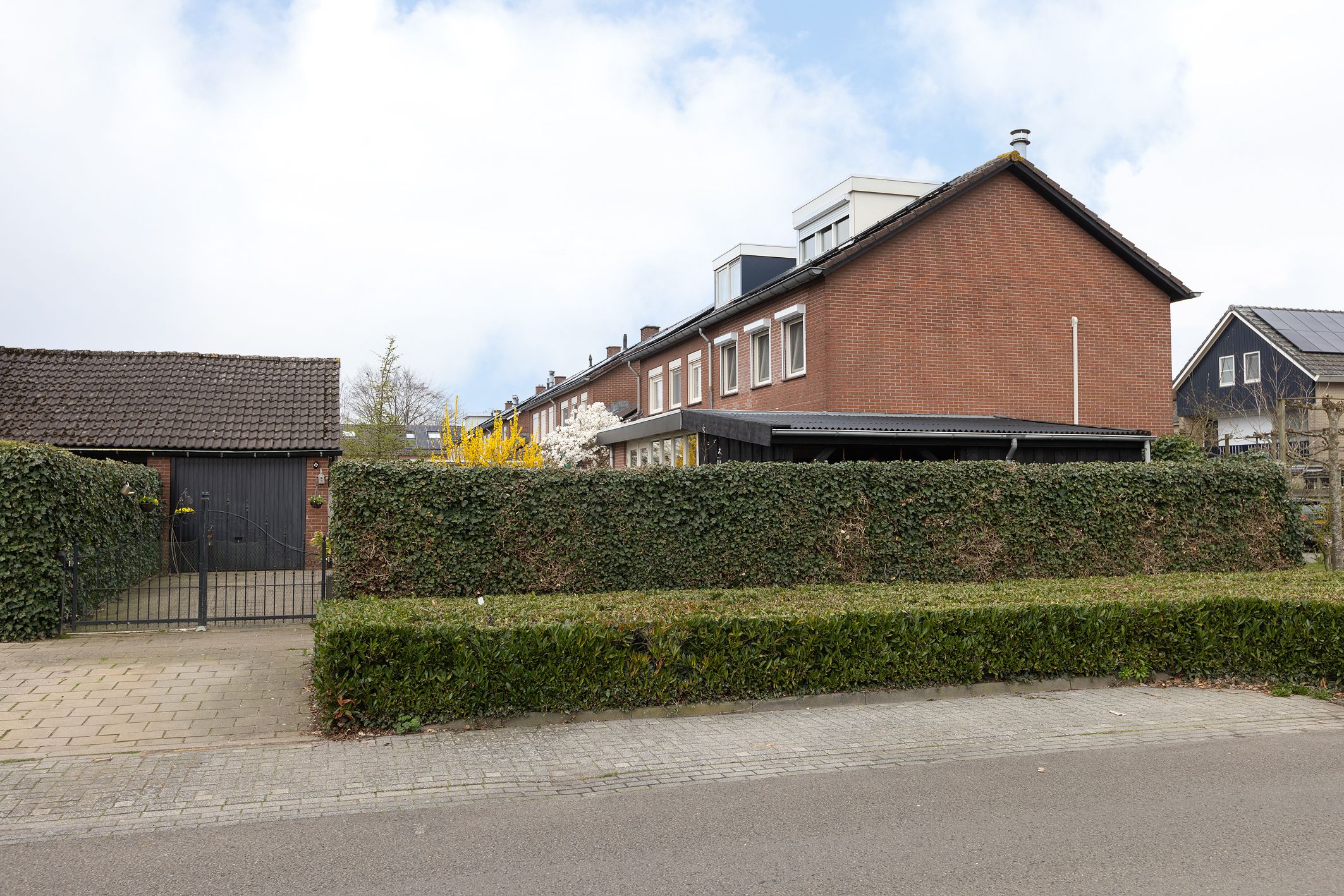 Foto 30 van Kastanjelaan 1