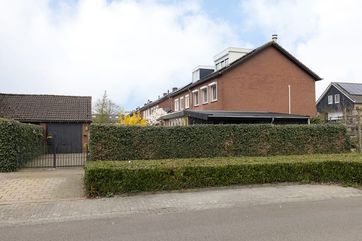 Foto 30 van Kastanjelaan 1