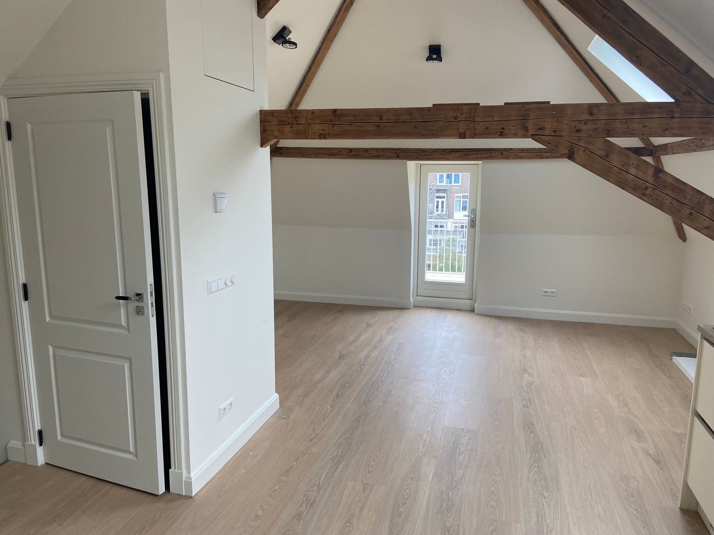 Foto 10 van Laan van Meerdervoort 122-A