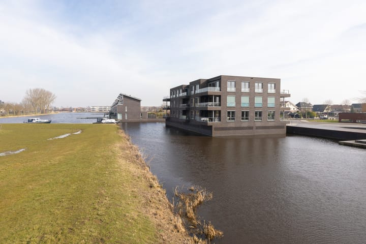 Foto 2 van Hoofden 1-002