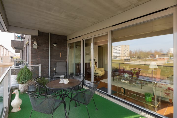 Foto 9 van Hoofden 1-002