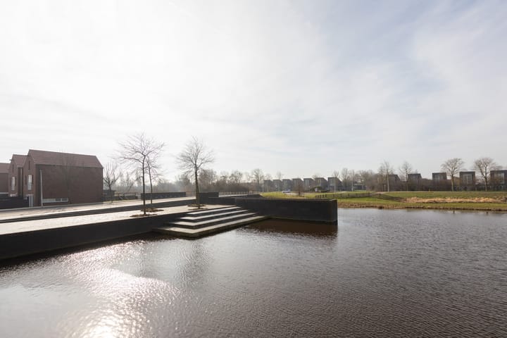 Foto 12 van Hoofden 1-002