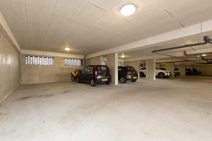 Foto 34 van Hoofden 1-002