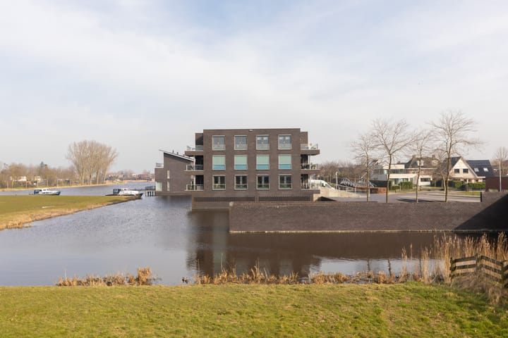 Foto 39 van Hoofden 1-002