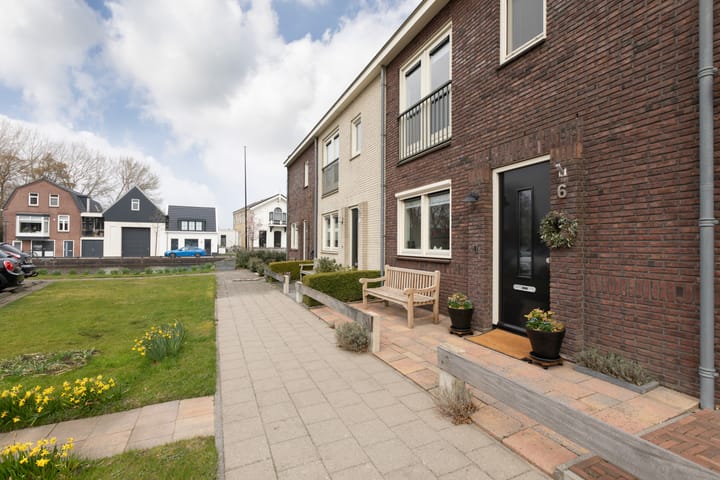 Foto 40 van Waterbassin 6