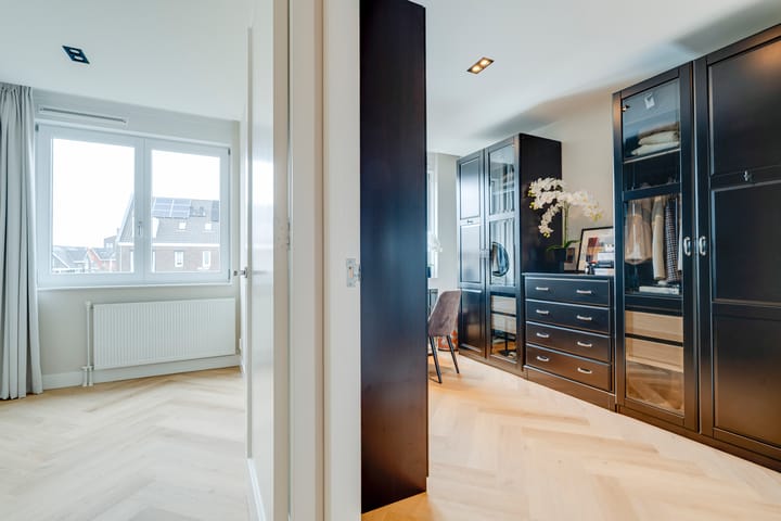 Foto 15 van Ambachtsherenstraat 32