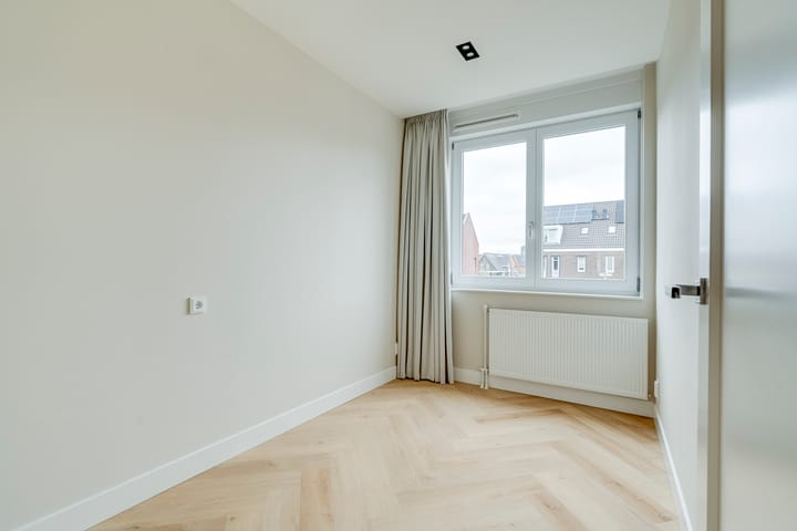 Foto 18 van Ambachtsherenstraat 32