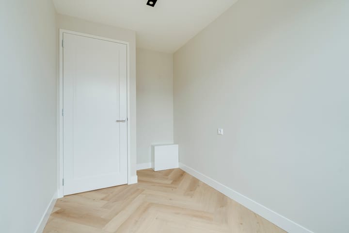 Foto 19 van Ambachtsherenstraat 32