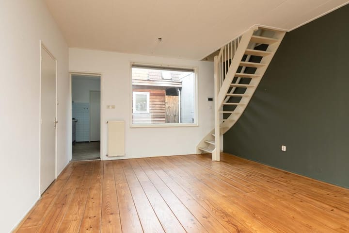 Foto 6 van 3e Woudstraat 37