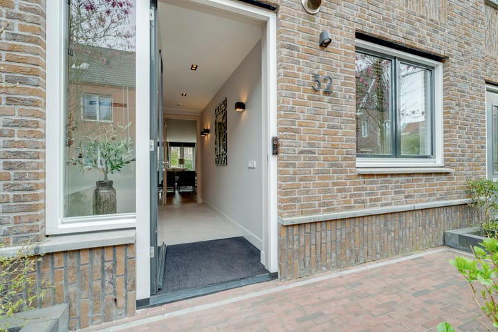 Foto 33 van Ambachtsherenstraat 32