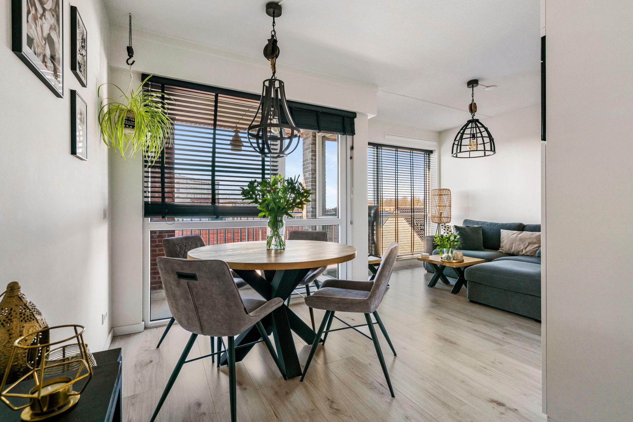 Foto 6 van Pleinbuurt 19