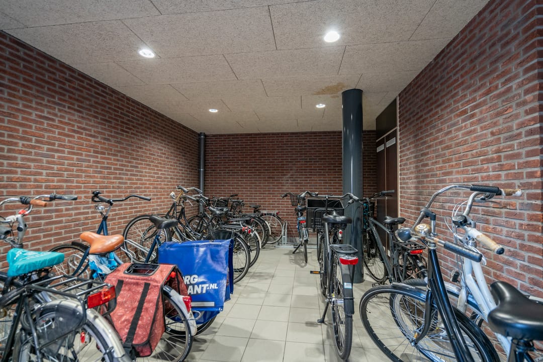 Foto 17 van Pleinbuurt 19