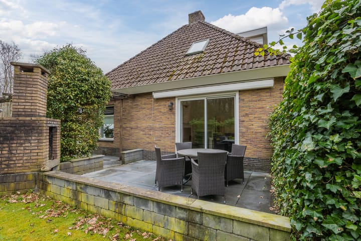 Foto 49 van Mr. Harm Smeengeweg 40