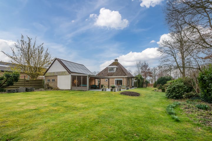 Foto 63 van Mr. Harm Smeengeweg 40