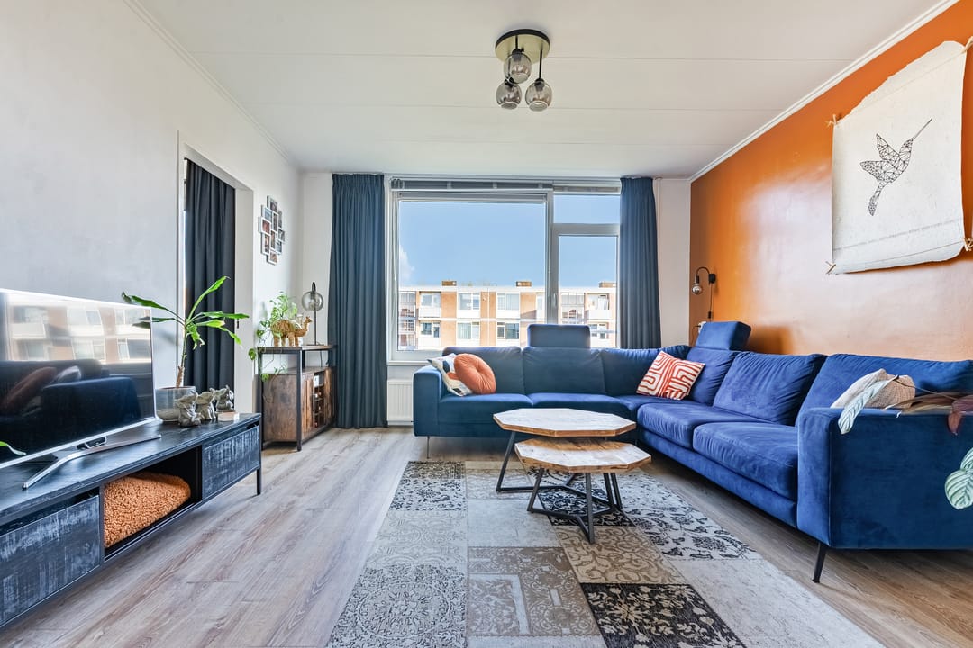 Photo 2 of Rochussenstraat 25