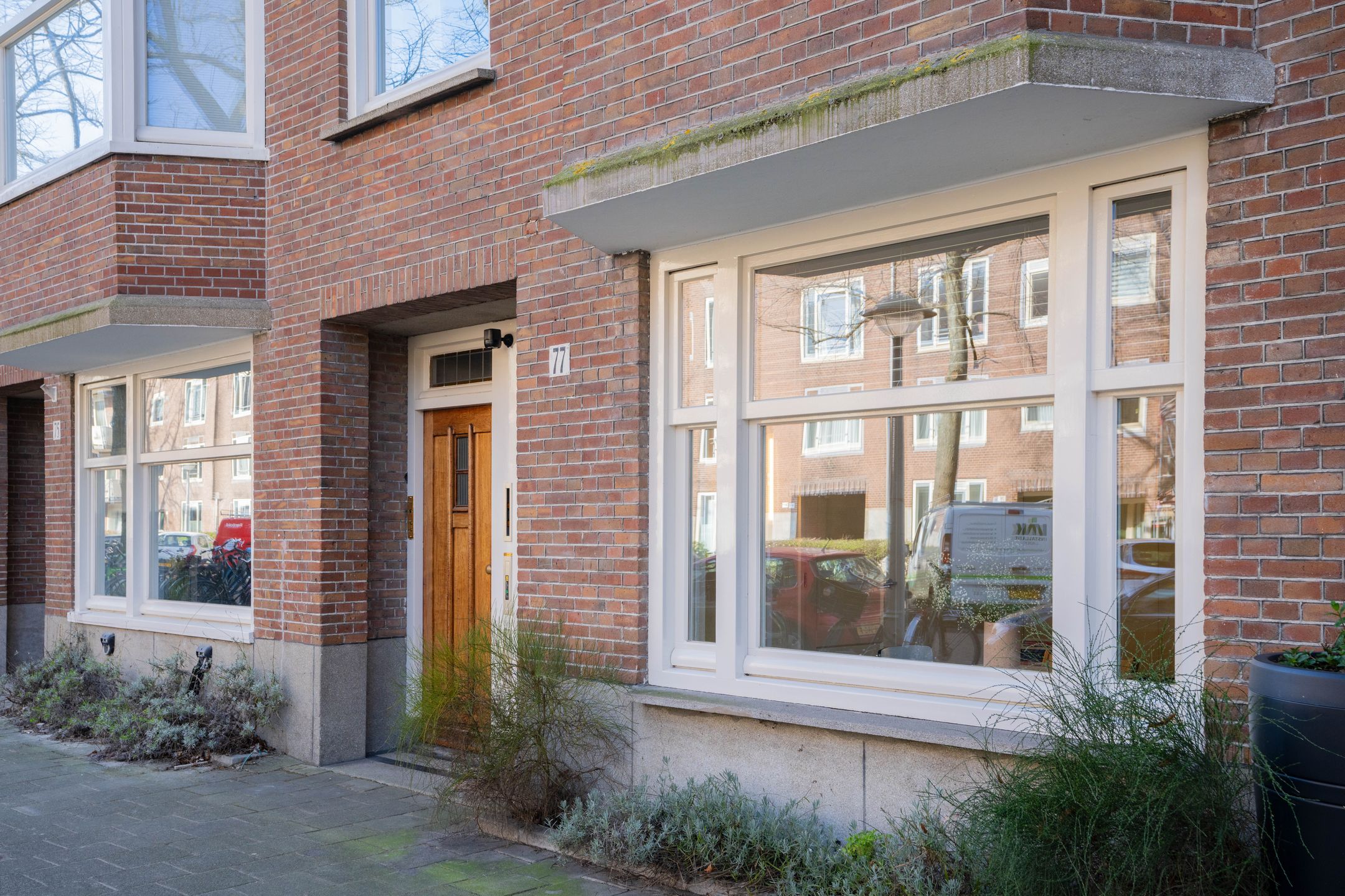 Photo 42 of Gibraltarstraat 77-H