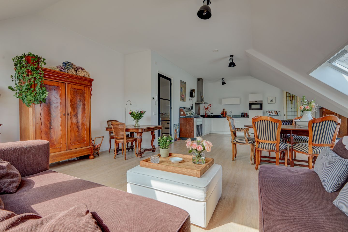 Foto 14 van Kantbeugel 1-C