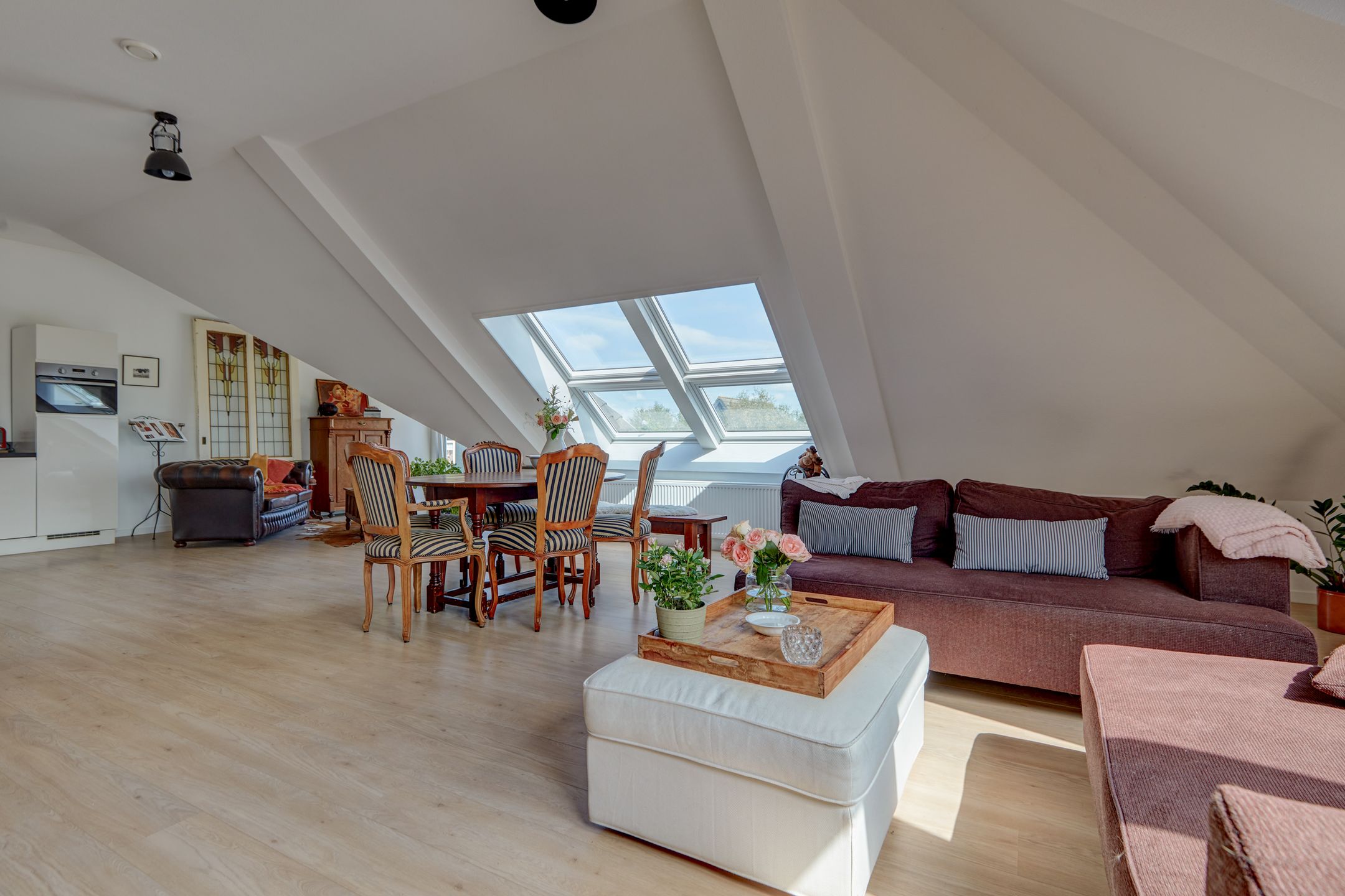 Foto 15 van Kantbeugel 1-C