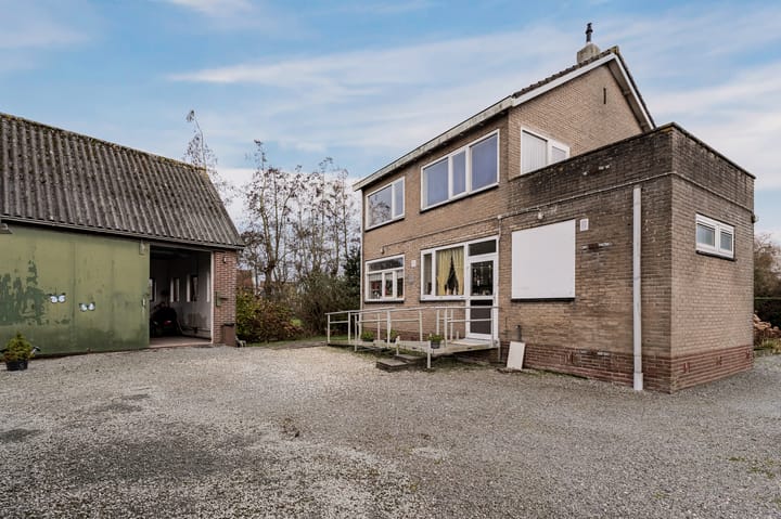 Foto 6 van Den Ilp 51