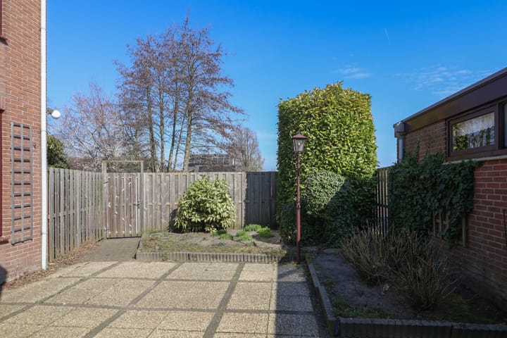 Foto 38 van Paulus Potterstraat 1