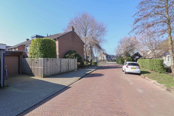 Foto 43 van Paulus Potterstraat 1