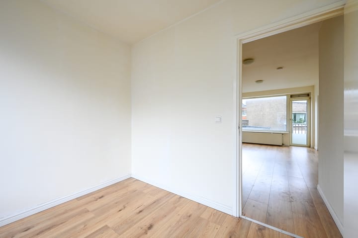 Foto 14 van Terschellingsestraat 31-B