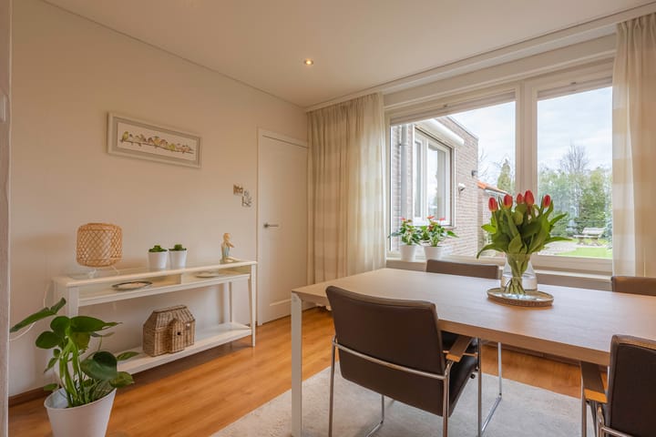 Foto 8 van Burg.Franssenstraat 26