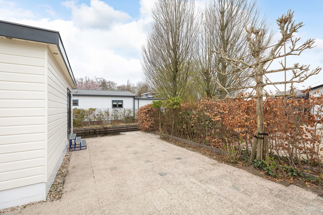 Foto 17 van Nieuw-Loosdrechtsedijk 217-C074