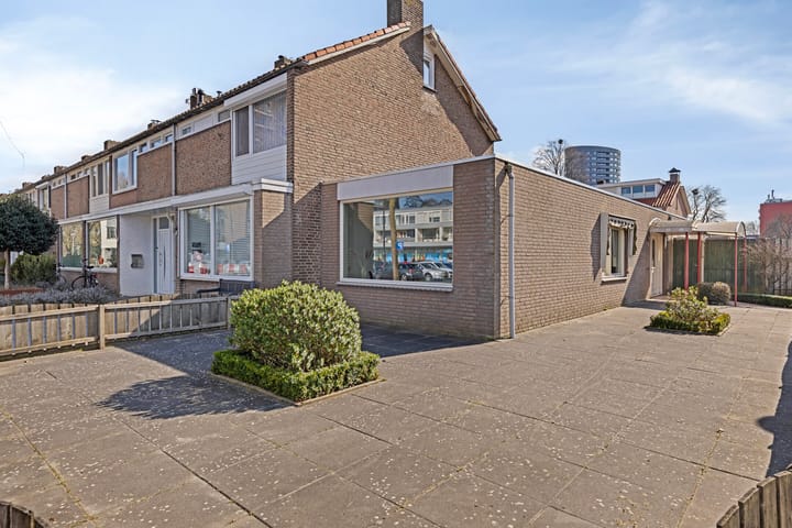 Foto 2 van Muzenlaan 2-TER