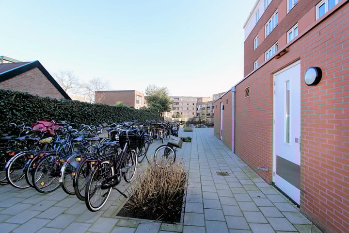 Photo 14 of Piet Mondriaanplein 265