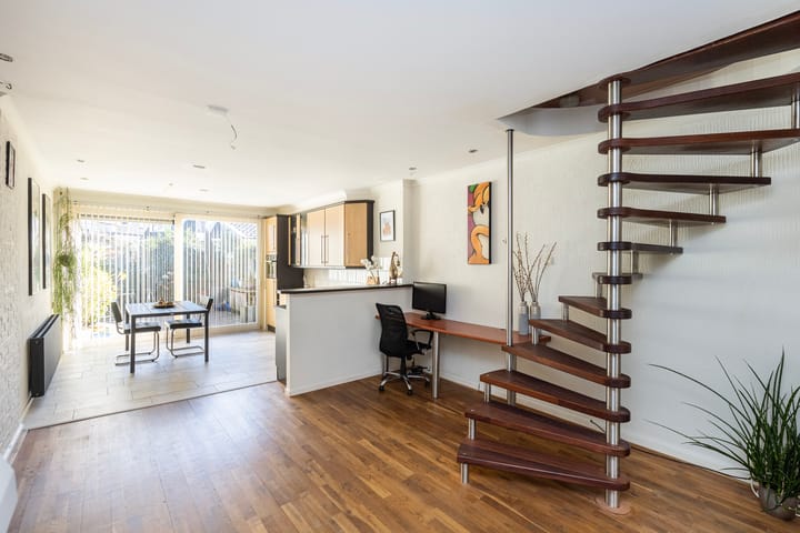 Foto 2 van Van der Laenstraat 15