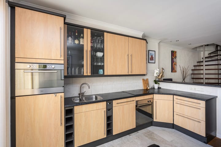 Foto 10 van Van der Laenstraat 15